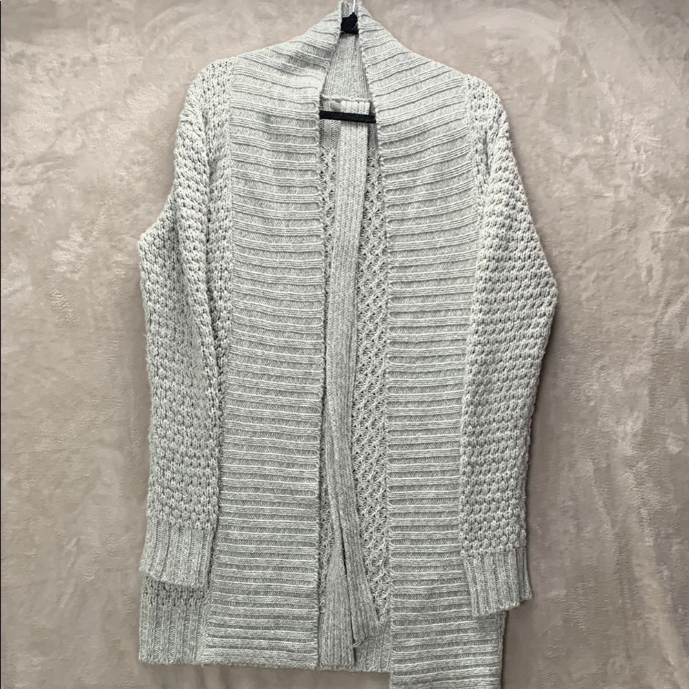 LUIGI BERTOLLI  | LARGE WOMENS | CABLE KNIT CARDIGAN WRAP SWEATER in GREY GRAY